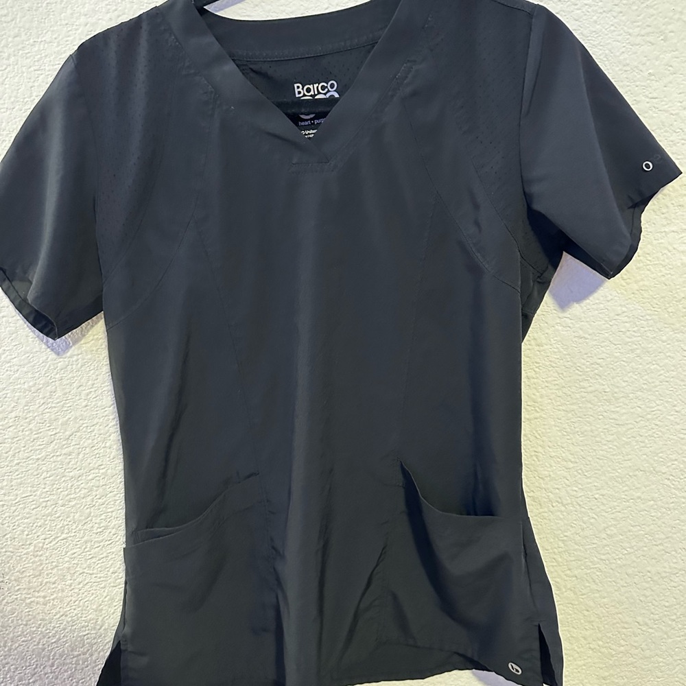 Lightly used Barco One black scrub set size small